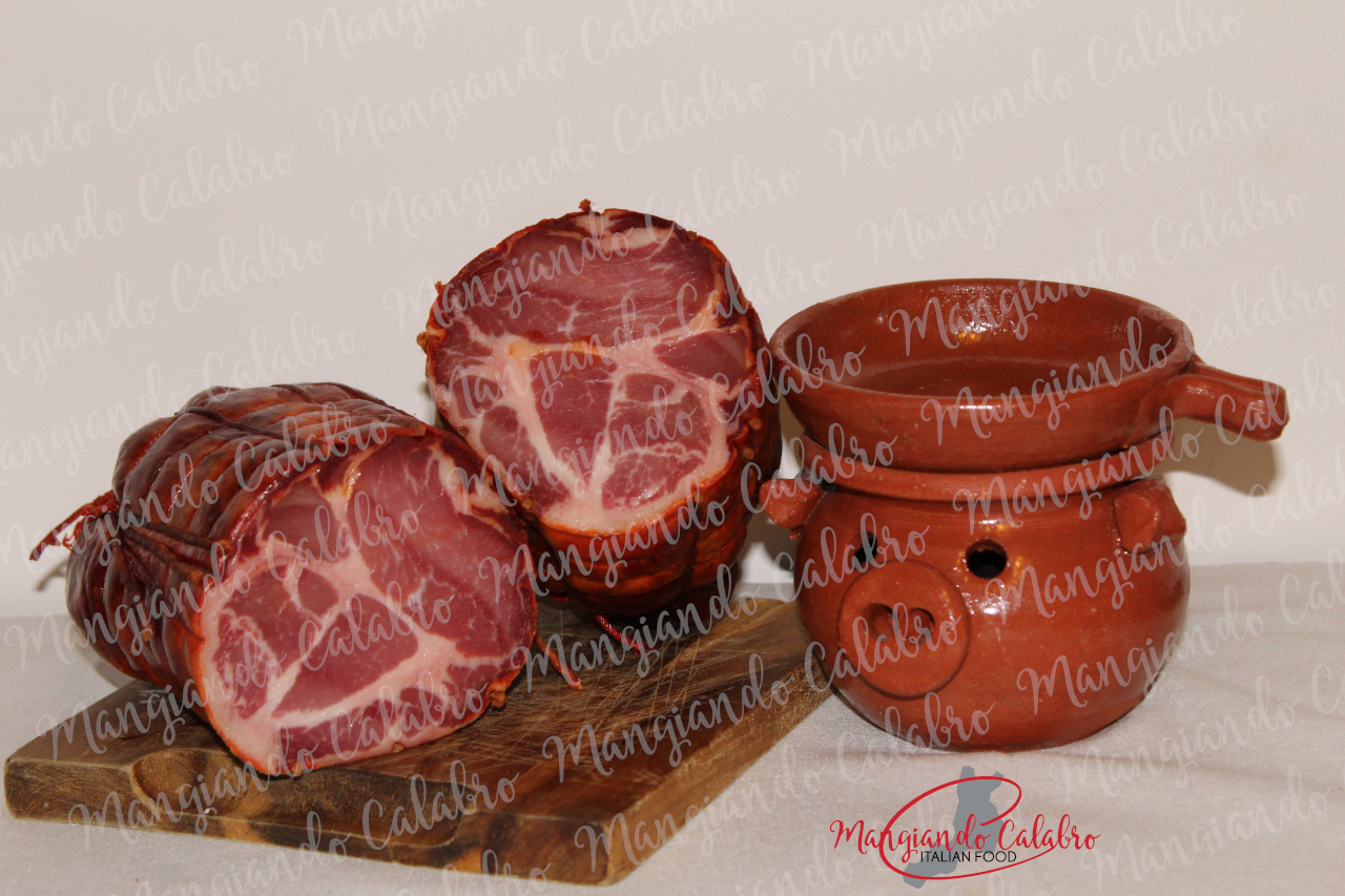 CALABRIAN CURED CAPOCOLLO, is prepared using thetop of the